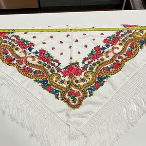 Floral Embroidered White Fringe Scarf
